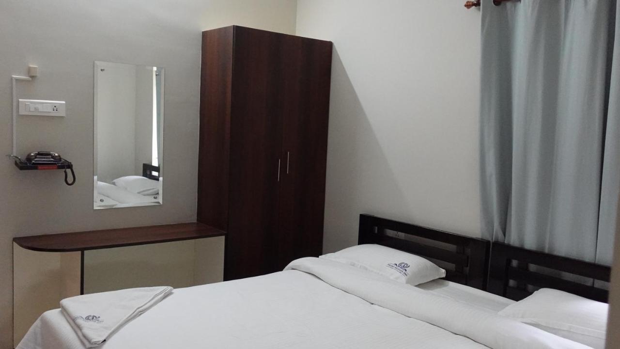 Hotel Akshith Inn Thanjavur Exterior photo