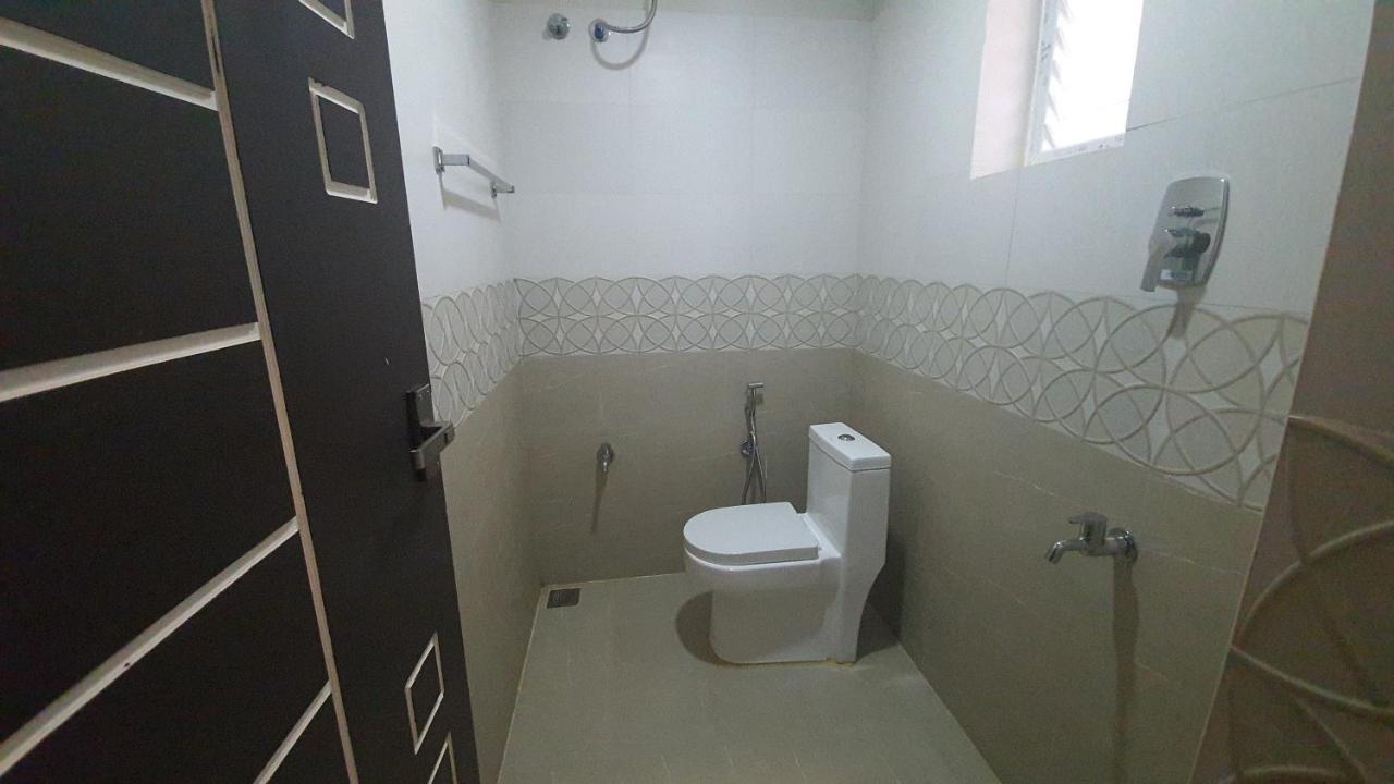 Hotel Akshith Inn Thanjavur Exterior photo